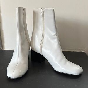 Elegant White Ankle Boots